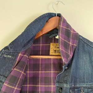 Denim flannel lined Levi’s jacket